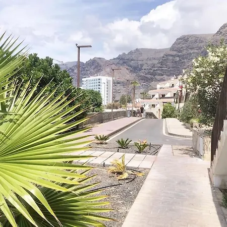 Con Impresionantes Vistas En Gigantes - Crab Island * Puerto de Santiago (Tenerife)